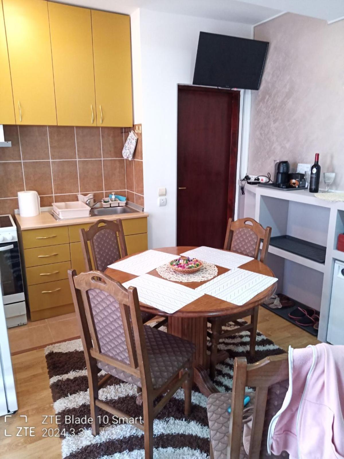 Apartmani Kris Zlatibor Bagian luar foto